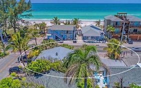 Playa Esmeralda Studios